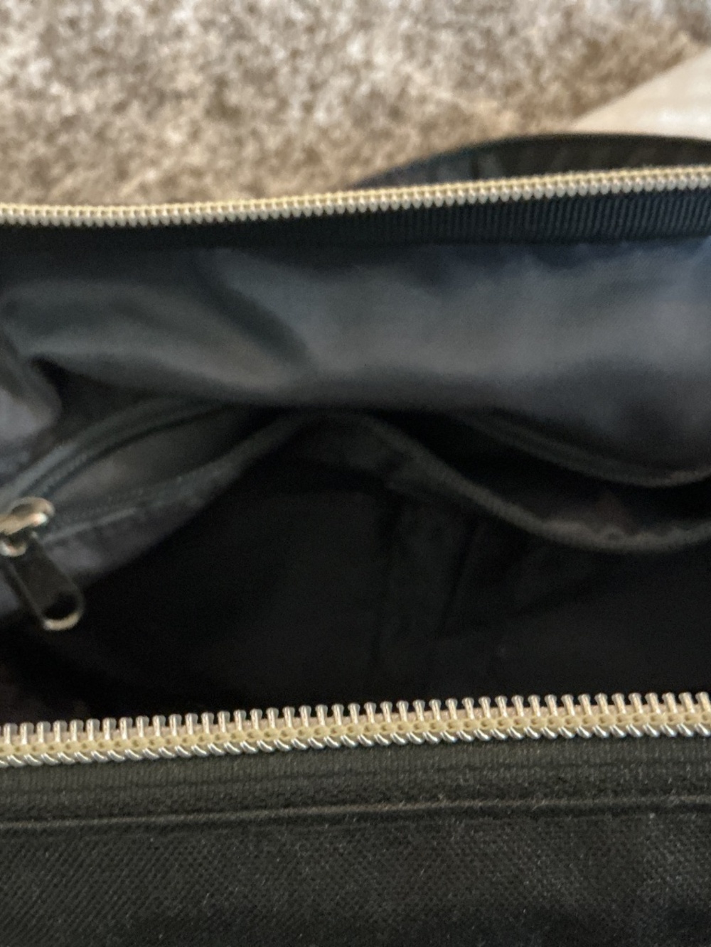 Bag - Picture 5 of 9